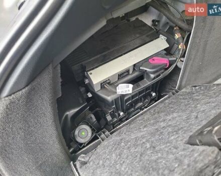 Сірий Ауді А6, об'ємом двигуна 3 л та пробігом 352 тис. км за 13500 $, фото 29 на Automoto.ua
