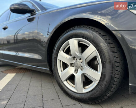 Сірий Ауді А6, об'ємом двигуна 1.98 л та пробігом 299 тис. км за 11000 $, фото 4 на Automoto.ua