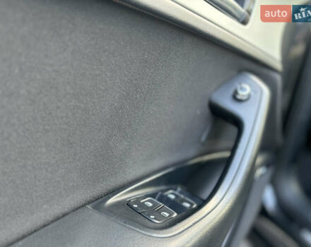 Сірий Ауді А6, об'ємом двигуна 1.98 л та пробігом 299 тис. км за 11000 $, фото 13 на Automoto.ua