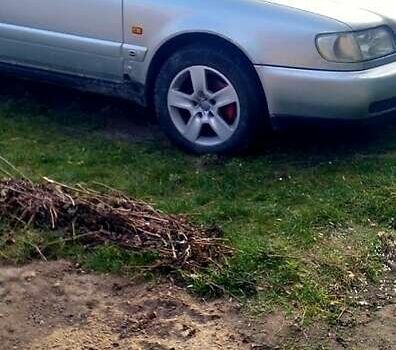 Сірий Ауді А6, об'ємом двигуна 2.6 л та пробігом 250 тис. км за 2750 $, фото 1 на Automoto.ua