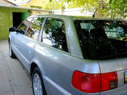 Серый Ауди А6, объемом двигателя 2.6 л и пробегом 352 тыс. км за 5000 $, фото 1 на Automoto.ua