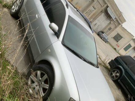 Серый Ауди А6, объемом двигателя 2.5 л и пробегом 300 тыс. км за 3000 $, фото 1 на Automoto.ua