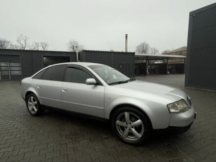 Серый Ауди А6, объемом двигателя 1.8 л и пробегом 303 тыс. км за 4000 $, фото 1 на Automoto.ua