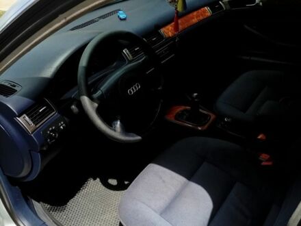 Ауди А6 2000 в Синельниковом на Automoto.ua Серый Ауди А6, объемом двигателя 0 л и пробегом 300 тыс. км за 2600 $, фото 1 на Automoto.ua