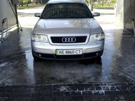 Серый Ауди А6, объемом двигателя 1.8 л и пробегом 235 тыс. км за 3900 $, фото 1 на Automoto.ua