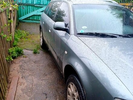 Серый Ауди А6, объемом двигателя 2.5 л и пробегом 380 тыс. км за 4500 $, фото 1 на Automoto.ua