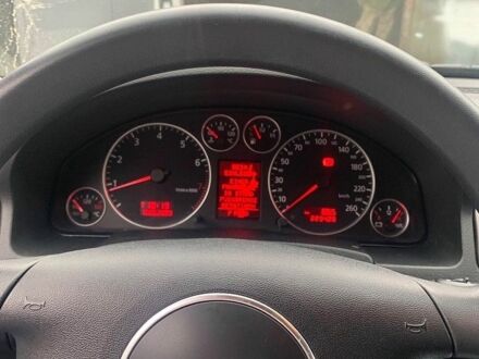 Серый Ауди А6, объемом двигателя 2 л и пробегом 224 тыс. км за 4500 $, фото 1 на Automoto.ua