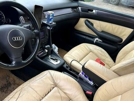 Серый Ауди А6, объемом двигателя 2.5 л и пробегом 290 тыс. км за 4500 $, фото 1 на Automoto.ua