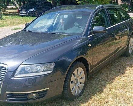 Серый Ауди А6, объемом двигателя 2 л и пробегом 390 тыс. км за 4200 $, фото 1 на Automoto.ua