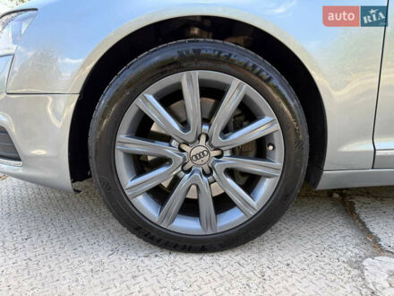 Серый Ауди А6, объемом двигателя 3 л и пробегом 274 тыс. км за 9999 $, фото 1 на Automoto.ua