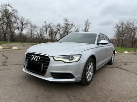 Сірий Ауді А6, об'ємом двигуна 2 л та пробігом 300 тис. км за 15200 $, фото 1 на Automoto.ua