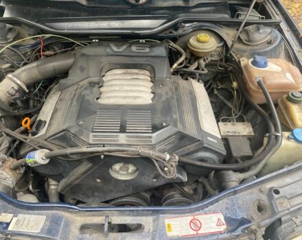 Ауди А6 1992 в Житомире на Automoto.ua Синий Ауди А6, объемом двигателя 2.8 л и пробегом 300 тыс. км за 2000 $, фото 2 на Automoto.ua