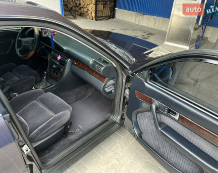 Синий Ауди А6, объемом двигателя 2.6 л и пробегом 370 тыс. км за 2800 $, фото 5 на Automoto.ua
