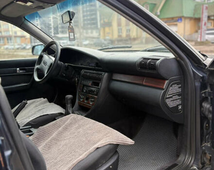 Синий Ауди А6, объемом двигателя 2 л и пробегом 373 тыс. км за 2000 $, фото 9 на Automoto.ua