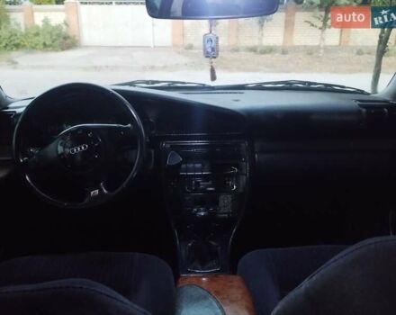 Синий Ауди А6, объемом двигателя 2.6 л и пробегом 330 тыс. км за 3350 $, фото 172 на Automoto.ua