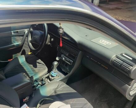 Синий Ауди А6, объемом двигателя 2.6 л и пробегом 284 тыс. км за 3300 $, фото 5 на Automoto.ua