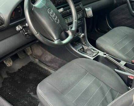 Синій Ауді А6, об'ємом двигуна 2.6 л та пробігом 215 тис. км за 5700 $, фото 1 на Automoto.ua