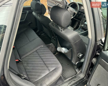 Синий Ауди А6, объемом двигателя 2.6 л и пробегом 286 тыс. км за 4200 $, фото 9 на Automoto.ua