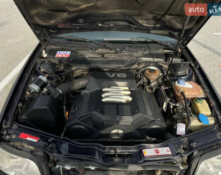 Синий Ауди А6, объемом двигателя 2.6 л и пробегом 416 тыс. км за 3000 $, фото 14 на Automoto.ua