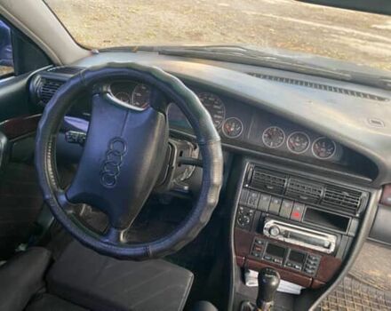 Ауді А6 1996 у Каменце-Подольском на Automoto.ua Синій Ауді А6, об'ємом двигуна 2.6 л та пробігом 360 тис. км за 1900 $, фото 5 на Automoto.ua
