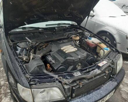 Синий Ауди А6, объемом двигателя 2.6 л и пробегом 349 тыс. км за 3500 $, фото 6 на Automoto.ua