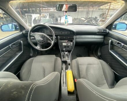 Синій Ауді А6, об'ємом двигуна 2.6 л та пробігом 380 тис. км за 2700 $, фото 5 на Automoto.ua