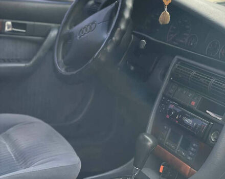 Синий Ауди А6, объемом двигателя 2.6 л и пробегом 416 тыс. км за 3000 $, фото 11 на Automoto.ua