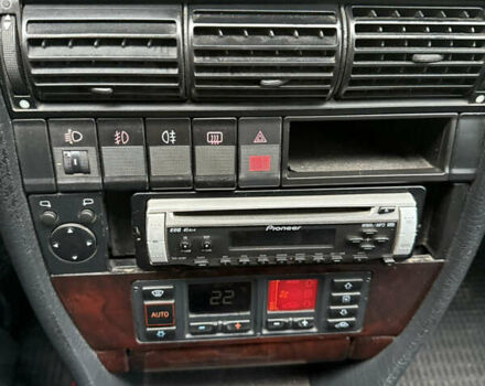 Синій Ауді А6, об'ємом двигуна 2.6 л та пробігом 333 тис. км за 2350 $, фото 12 на Automoto.ua