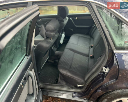 Синий Ауди А6, объемом двигателя 2.6 л и пробегом 286 тыс. км за 4200 $, фото 8 на Automoto.ua