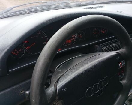 Синий Ауди А6, объемом двигателя 1.8 л и пробегом 409 тыс. км за 3500 $, фото 7 на Automoto.ua