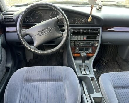 Синій Ауді А6, об'ємом двигуна 2.6 л та пробігом 300 тис. км за 2300 $, фото 6 на Automoto.ua