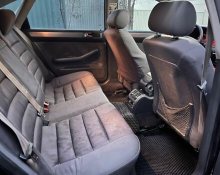 Синий Ауди А6, объемом двигателя 1.8 л и пробегом 360 тыс. км за 2800 $, фото 15 на Automoto.ua