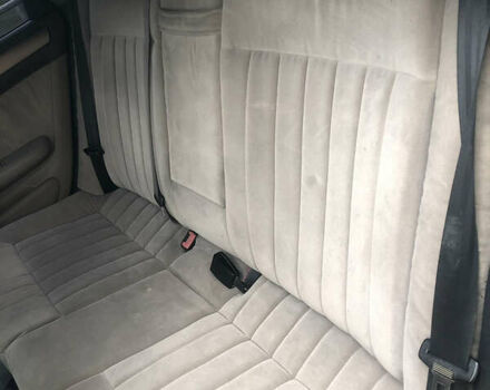 Синий Ауди А6, объемом двигателя 1.9 л и пробегом 319 тыс. км за 4500 $, фото 10 на Automoto.ua