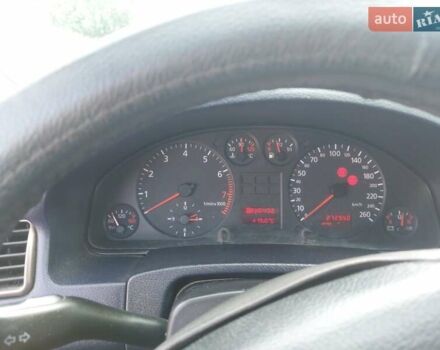 Синій Ауді А6, об'ємом двигуна 2.39 л та пробігом 291 тис. км за 3500 $, фото 8 на Automoto.ua