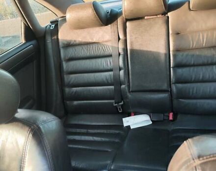 Синій Ауді А6, об'ємом двигуна 1.78 л та пробігом 420 тис. км за 3999 $, фото 6 на Automoto.ua