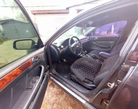 Синий Ауди А6, объемом двигателя 2.4 л и пробегом 343 тыс. км за 4000 $, фото 7 на Automoto.ua