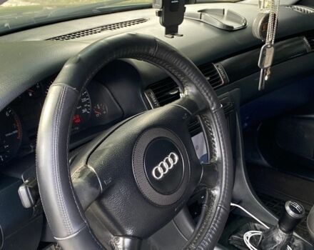 Синій Ауді А6, об'ємом двигуна 1.8 л та пробігом 330 тис. км за 4700 $, фото 5 на Automoto.ua