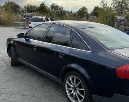 Синий Ауди А6, объемом двигателя 2.4 л и пробегом 376 тыс. км за 3400 $, фото 4 на Automoto.ua