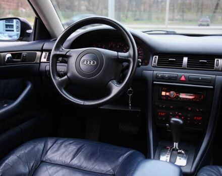 Синий Ауди А6, объемом двигателя 2.8 л и пробегом 202 тыс. км за 6500 $, фото 10 на Automoto.ua