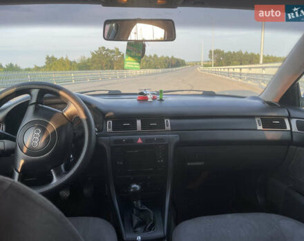 Синий Ауди А6, объемом двигателя 2.5 л и пробегом 421 тыс. км за 4000 $, фото 8 на Automoto.ua