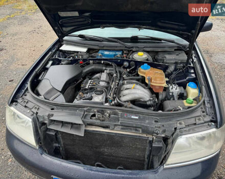Синий Ауди А6, объемом двигателя 1.7 л и пробегом 400 тыс. км за 2999 $, фото 9 на Automoto.ua
