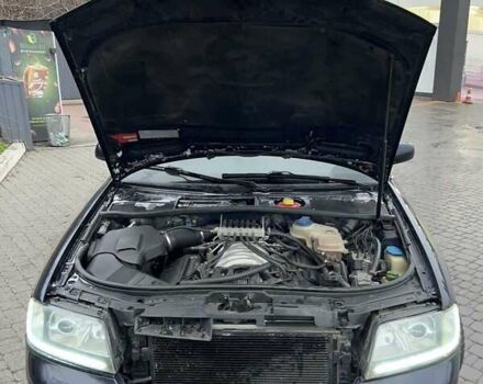 Синій Ауді А6, об'ємом двигуна 2.4 л та пробігом 330 тис. км за 3900 $, фото 3 на Automoto.ua