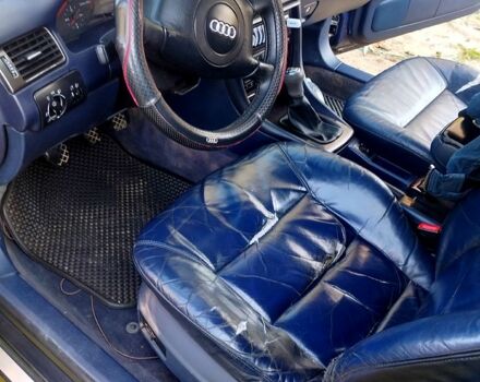 Синий Ауди А6, объемом двигателя 2.5 л и пробегом 350 тыс. км за 4100 $, фото 5 на Automoto.ua