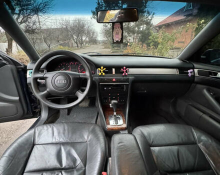 Синий Ауди А6, объемом двигателя 1.78 л и пробегом 370 тыс. км за 4800 $, фото 10 на Automoto.ua