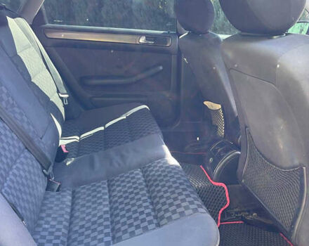 Синий Ауди А6, объемом двигателя 1.9 л и пробегом 297 тыс. км за 3900 $, фото 6 на Automoto.ua