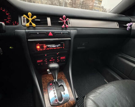 Синий Ауди А6, объемом двигателя 1.78 л и пробегом 370 тыс. км за 4800 $, фото 5 на Automoto.ua