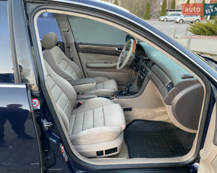 Синий Ауди А6, объемом двигателя 1.78 л и пробегом 360 тыс. км за 3800 $, фото 17 на Automoto.ua