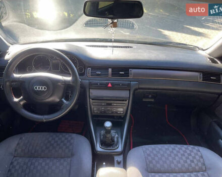 Синий Ауди А6, объемом двигателя 1.9 л и пробегом 297 тыс. км за 3900 $, фото 3 на Automoto.ua