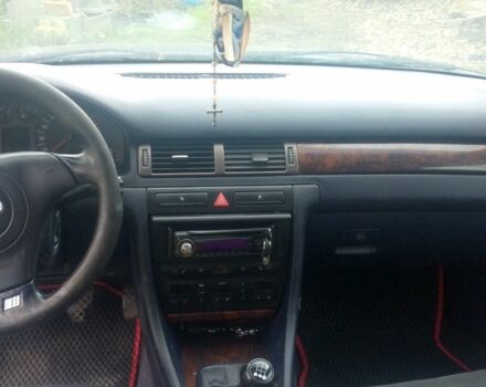 Синій Ауді А6, об'ємом двигуна 1.8 л та пробігом 520 тис. км за 2800 $, фото 5 на Automoto.ua