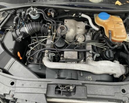 Ауди А6 2000 в Умани на Automoto.ua Синий Ауди А6, объемом двигателя 2.5 л и пробегом 300 тыс. км за 4299 $, фото 18 на Automoto.ua